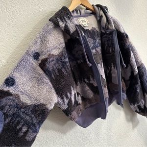 BDG Forest Sherpa Cropped Fleece Blue - Medium